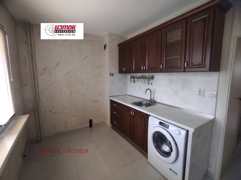 Zu vermieten  1 Schlafzimmer Sofia , Lewski W , 65 qm | 98052097 - Bild [6]