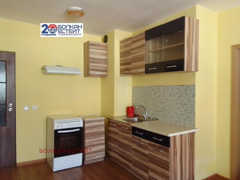 Vuokrattavana  1 makuuhuone Veliko Tarnovo , Kartala , 65 neliömetriä | 29887838 - kuva [2]