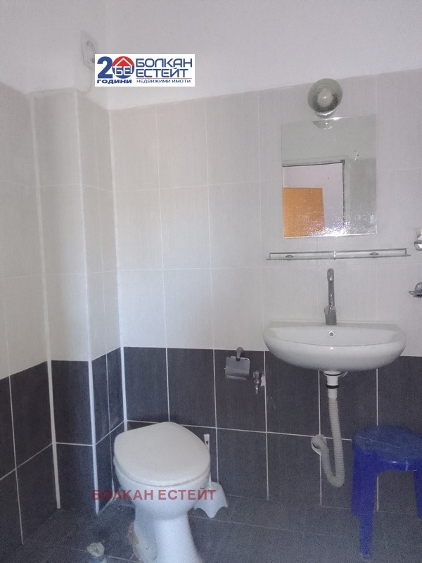 Vuokrattavana  1 makuuhuone Veliko Tarnovo , Kartala , 65 neliömetriä | 29887838 - kuva [7]