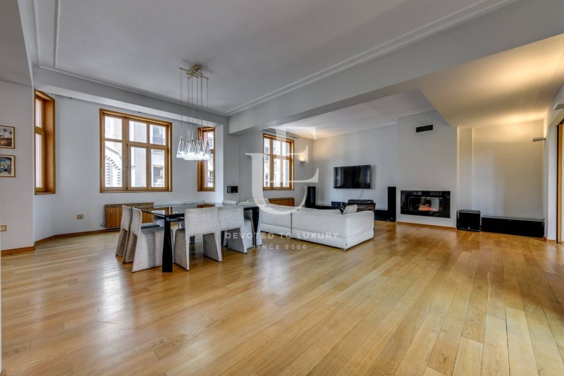 K pronájmu  3 ložnice Sofia , Centar , 230 m2 | 47517251 - obraz [3]