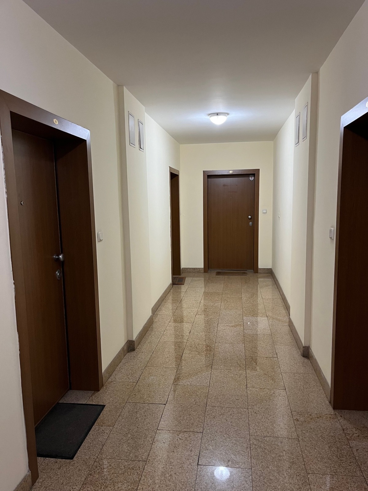 ���� ��� ���� 2-����� | Imot.bg � ����������� 11