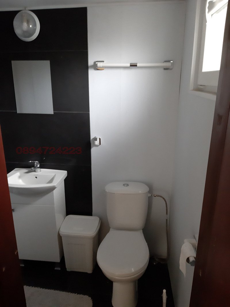 Kiadó  Stúdió Sofia , Ljulin 6 , 50 négyzetméter | 99290700 - kép [7]