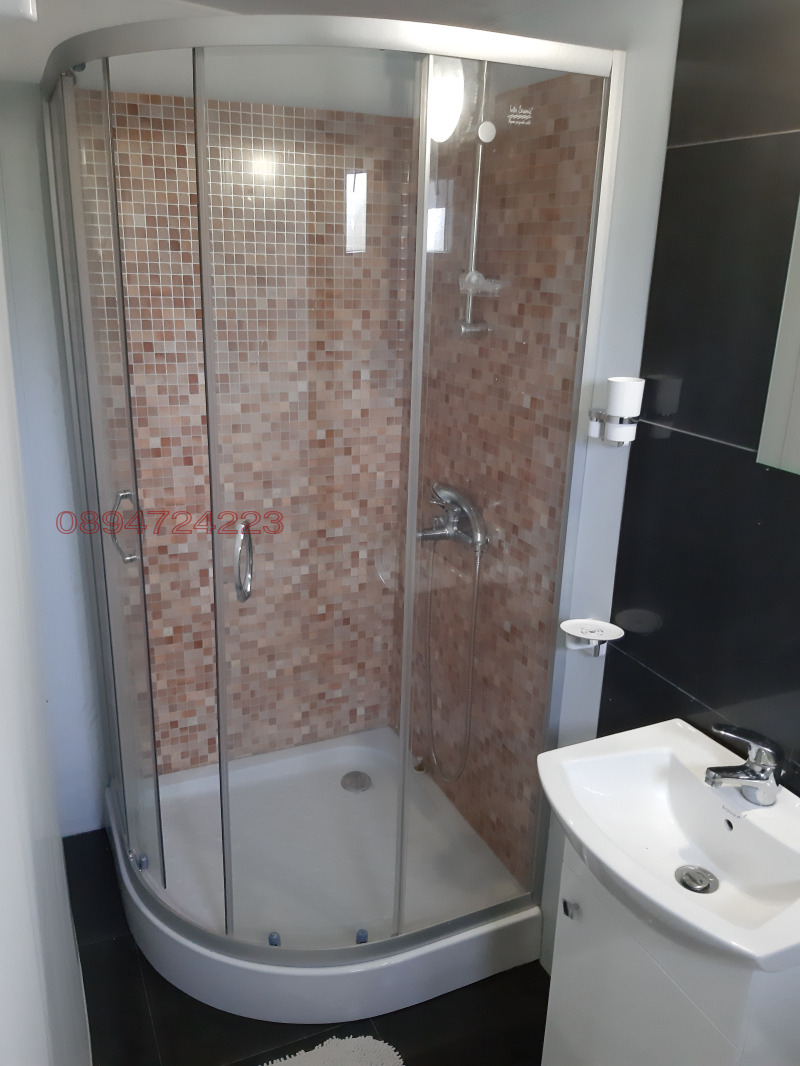 Kiadó  Stúdió Sofia , Ljulin 6 , 50 négyzetméter | 99290700 - kép [8]