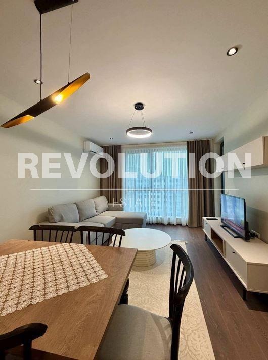 Дава под наем 2-СТАЕН, гр. Варна, Младост 1