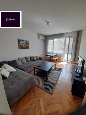 1 dormitorio Chayka, Varna 1