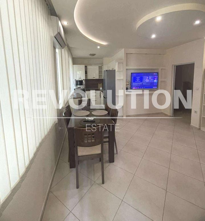 Под наем 3-СТАЕН, град Варна, Погреби • 750 € / 1466.87 лв. • 12438507 1