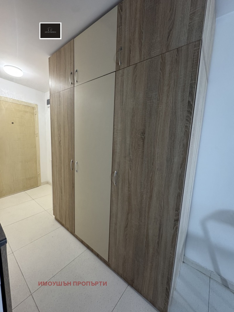 De inchiriat  Studio Sofia , Studentsci grad , 45 mp | 39682286 - imagine [6]