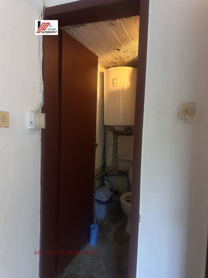 Дава под наем  3-стаен град Кърджали , Студен кладенец , 65 кв.м | 93792609 - изображение [11]