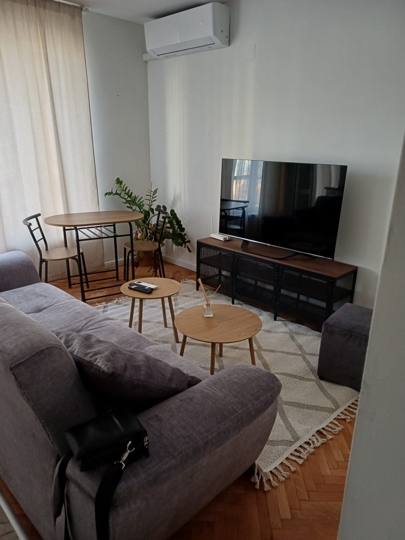 Дава под Наем 2-СТАЕН в град София, Лозенец - 50 кв.м / 649 € » 1 269.33 лв., РЕФЕР