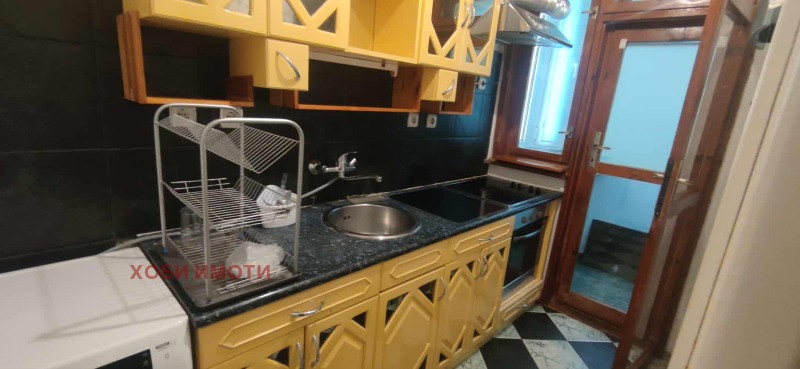 Дава под наем 2-СТАЕН, гр. Пловдив, Център, снимка 4 - Апартаменти - 53190714