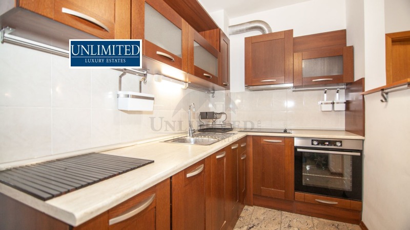 Дава под наем 4-СТАЕН, гр. София, Лозенец, снимка 10 - Апартаменти - 53276958