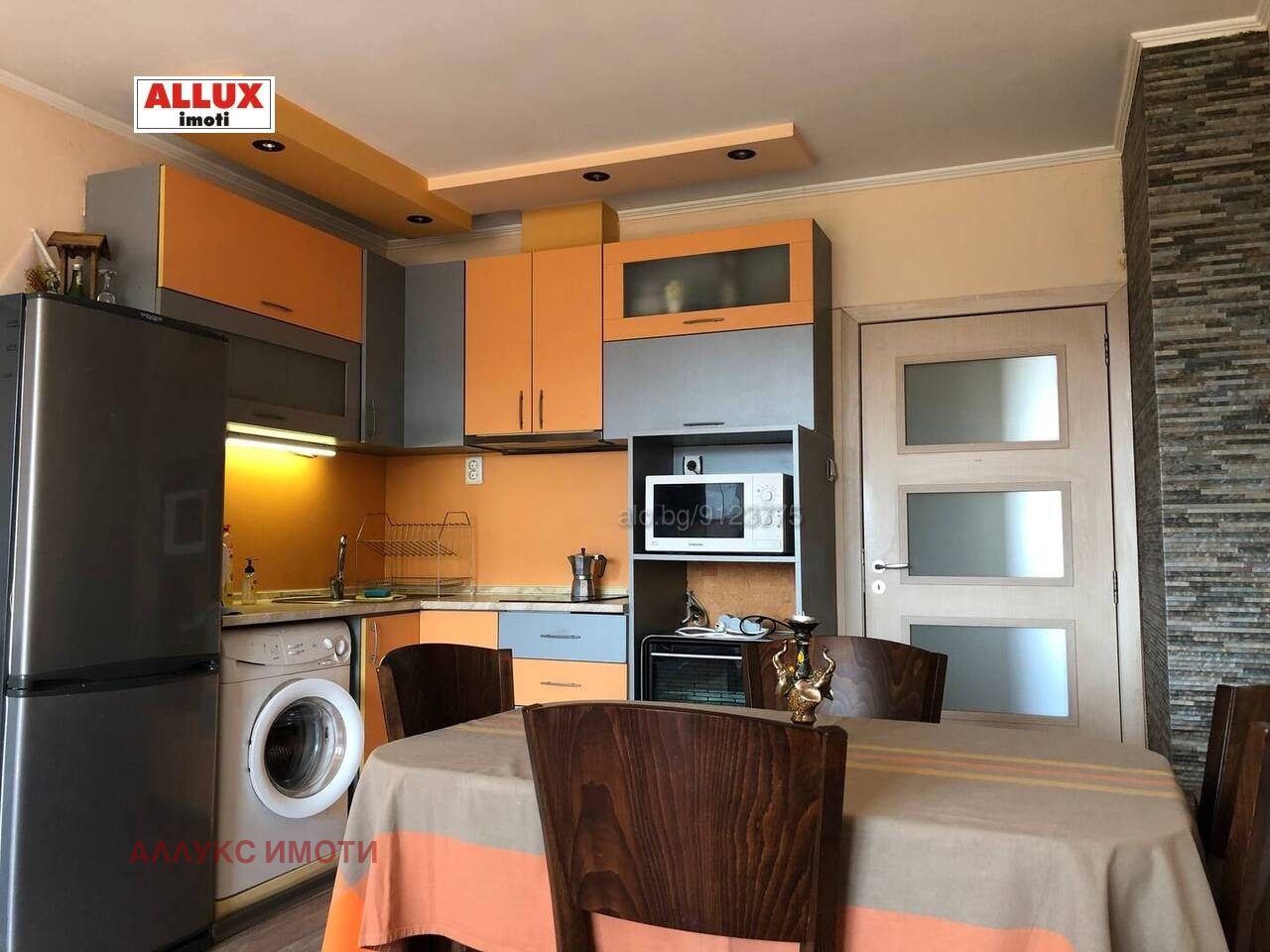 Дава под наем 3-СТАЕН, гр. Русе, Широк център, снимка 1 - Апартаменти - 51449048