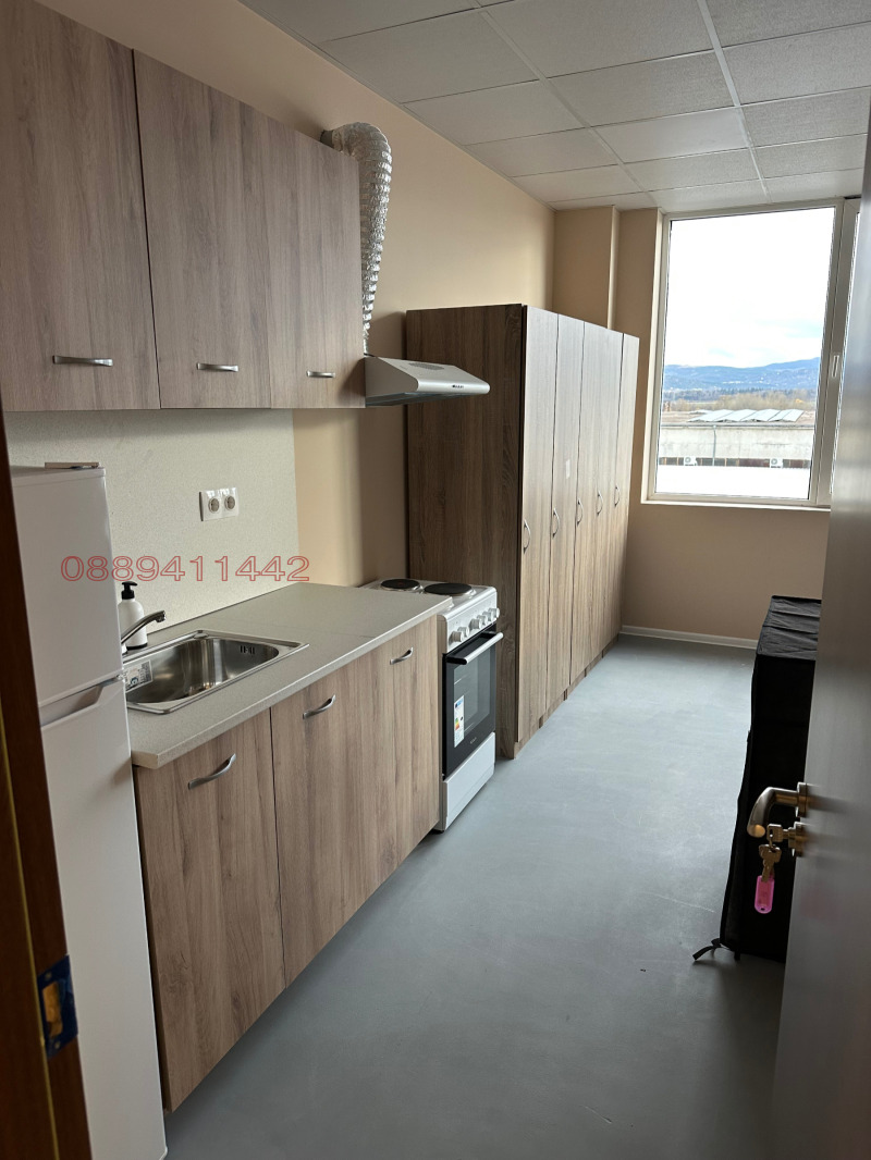 Дава под наем ХОТЕЛ, гр. София, с. Казичене, снимка 2 - Хотели - 52496585