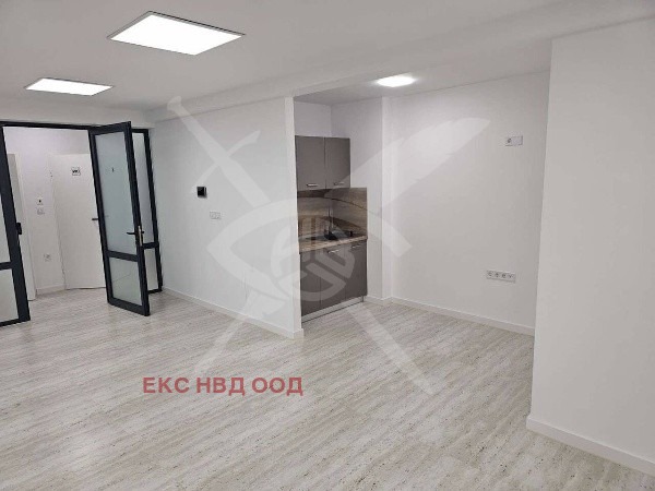 Дава под наем ОФИС, гр. Пловдив, Център, снимка 7 - Офиси - 53202991