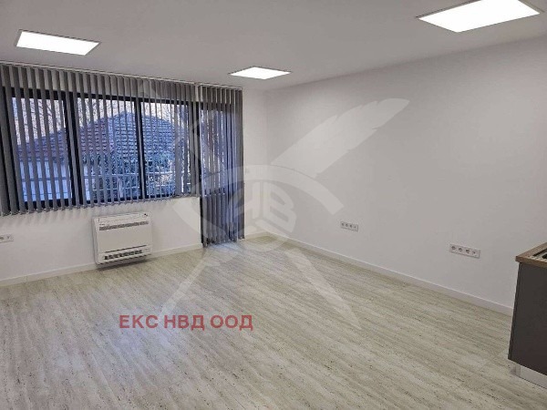 Дава под наем ОФИС, гр. Пловдив, Център, снимка 6 - Офиси - 53202991