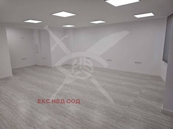 Дава под наем ОФИС, гр. Пловдив, Център, снимка 3 - Офиси - 53202991