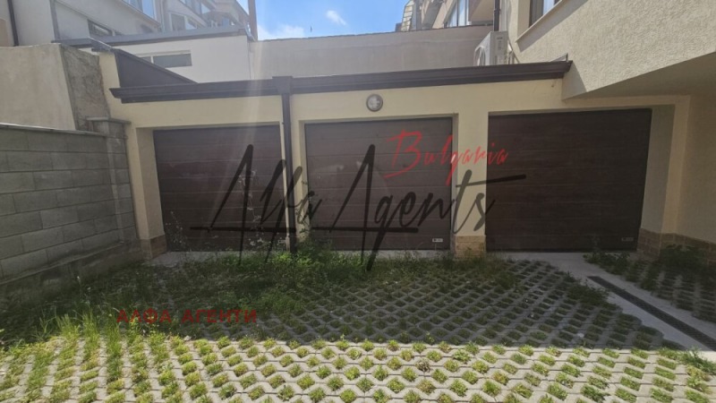 For Rent  Garage Varna , Lyatno kino Trakiya , 16 sq.m | 91976249