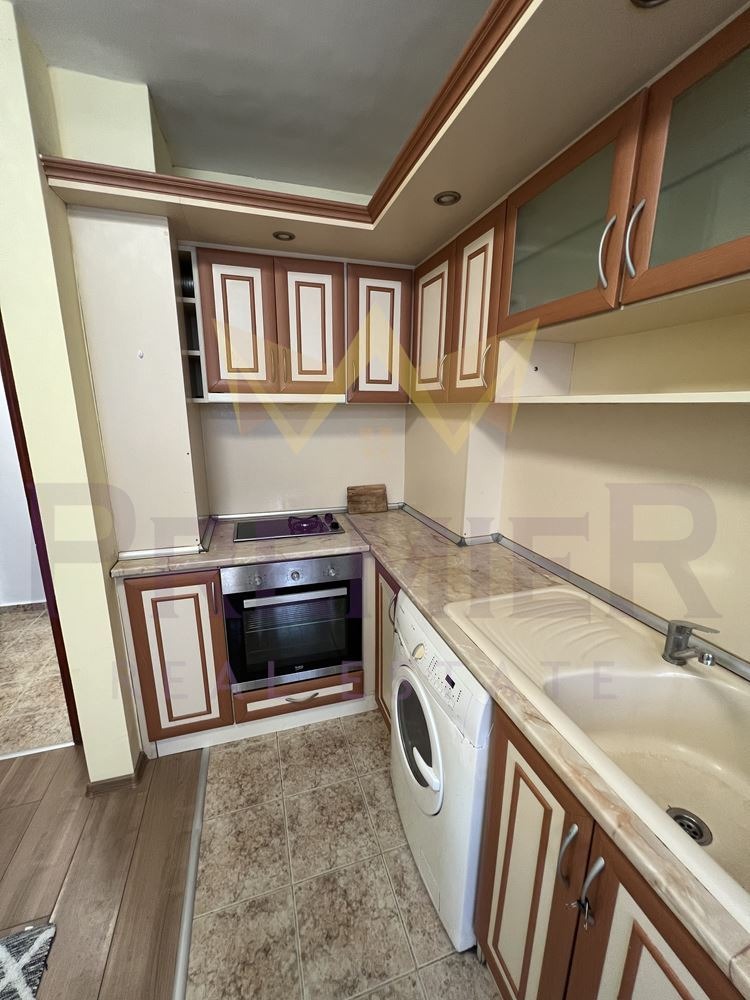 K pronájmu  1 ložnice Varna , Centar , 55 m2 | 80078616 - obraz [2]