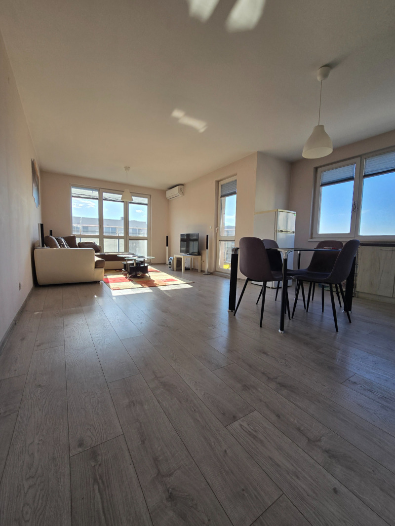 Vuokrattavana  1 makuuhuone Sofia , Ljulin 3 , 75 neliömetriä | 27572781 - kuva [3]
