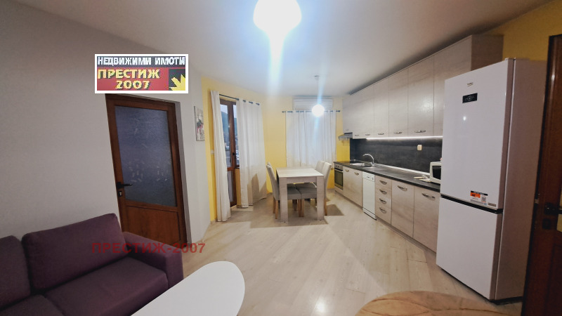 Дава под наем 3-СТАЕН, гр. Шумен, Център, снимка 2 - Апартаменти - 50901395