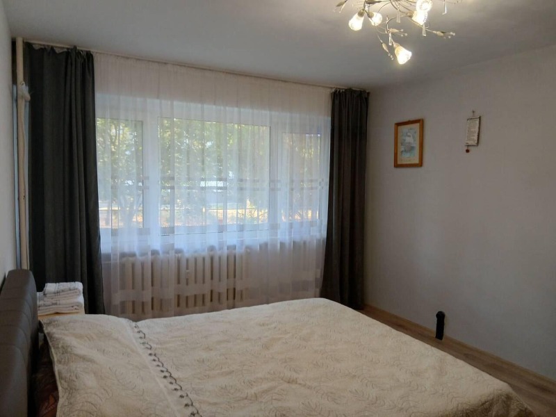 A louer  2 chambres Bourgas , Izgrev , 90 m² | 73599498 - image [2]