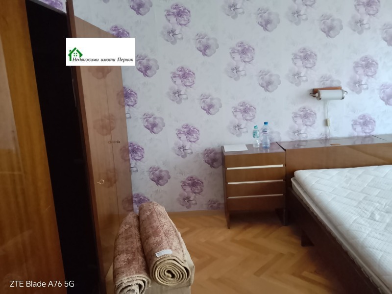 Дава под наем 3-СТАЕН, гр. Перник, Димова махала, снимка 2 - Апартаменти - 52689091
