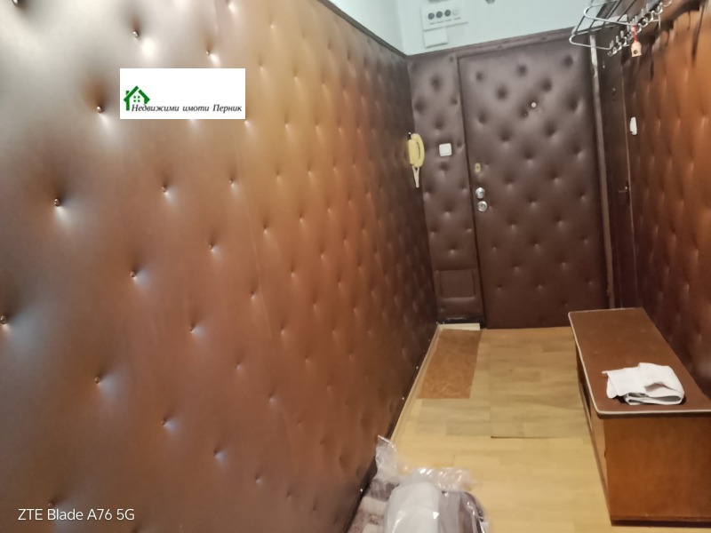 Дава под наем 3-СТАЕН, гр. Перник, Димова махала, снимка 10 - Апартаменти - 52689091