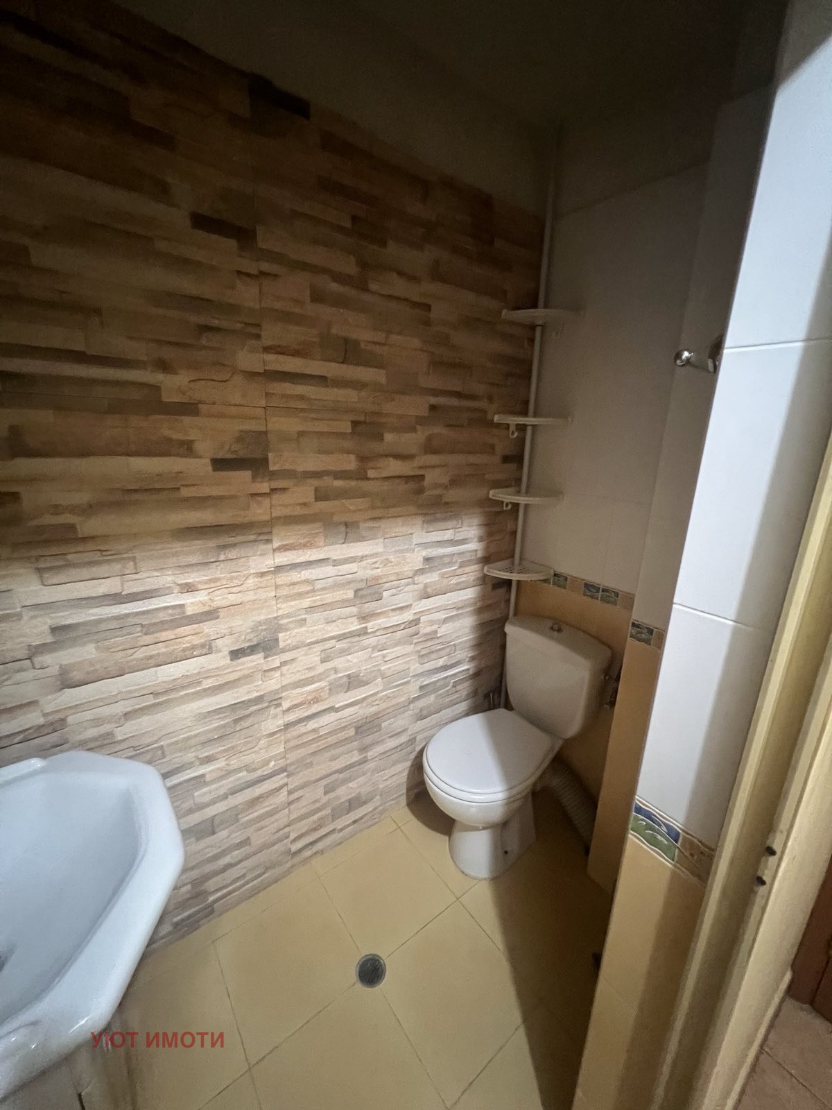 Дава под наем 3-СТАЕН, гр. София, Лозенец, снимка 12 - Апартаменти - 56143263