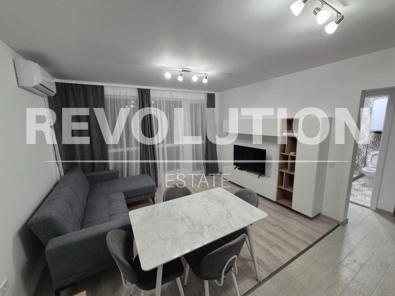 A louer  1 chambre Varna , Vazrajdane 3 , 54 m² | 25932963