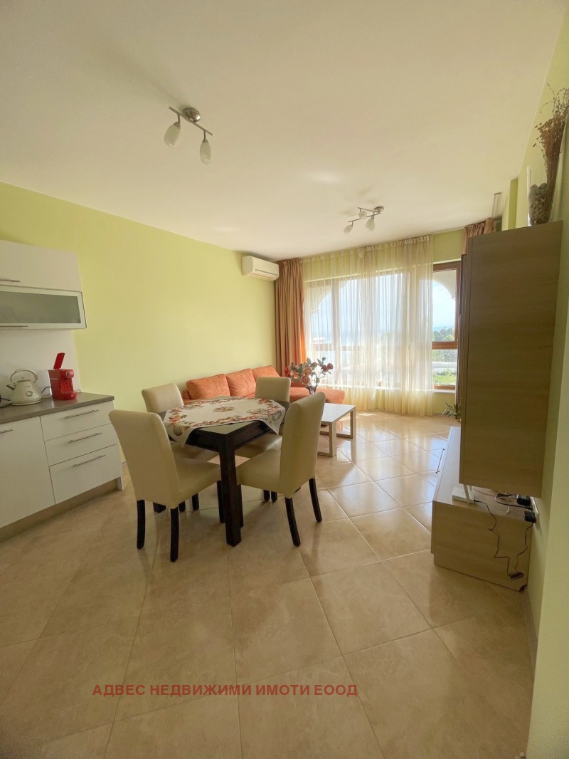 Te huur  1 slaapkamer Varna , k.k. Tsjajka , 70 m² | 15601832