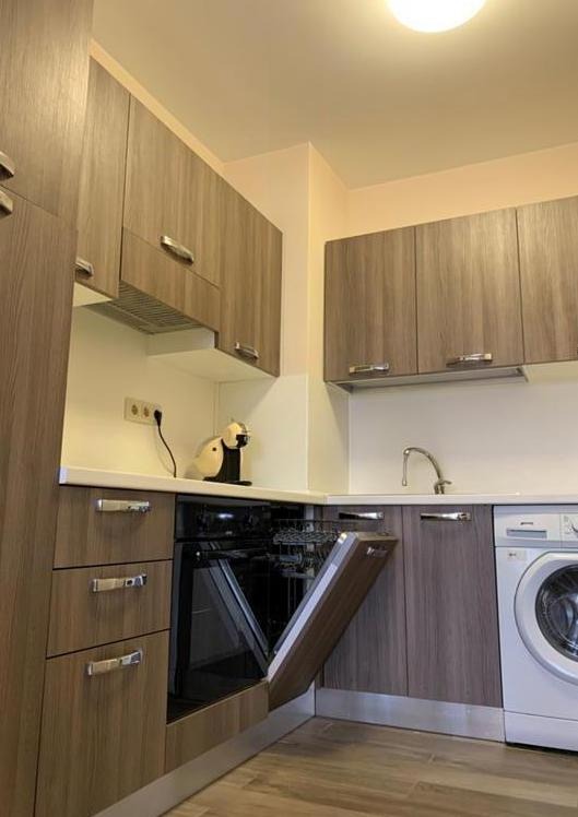 A louer  1 chambre Plovdiv , Maracha , 70 m² | 82638966