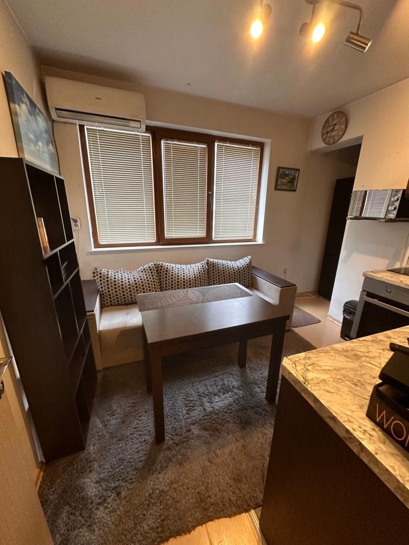 В оренду  1 спальня София , Изток , 45 кв.м | 26684246