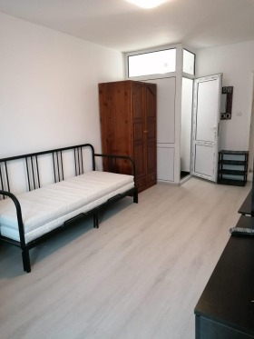 Studie Dianabad, Sofia 1