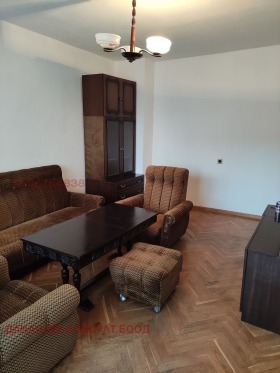 1 Schlafzimmer Dobrudschanski, Schumen 3