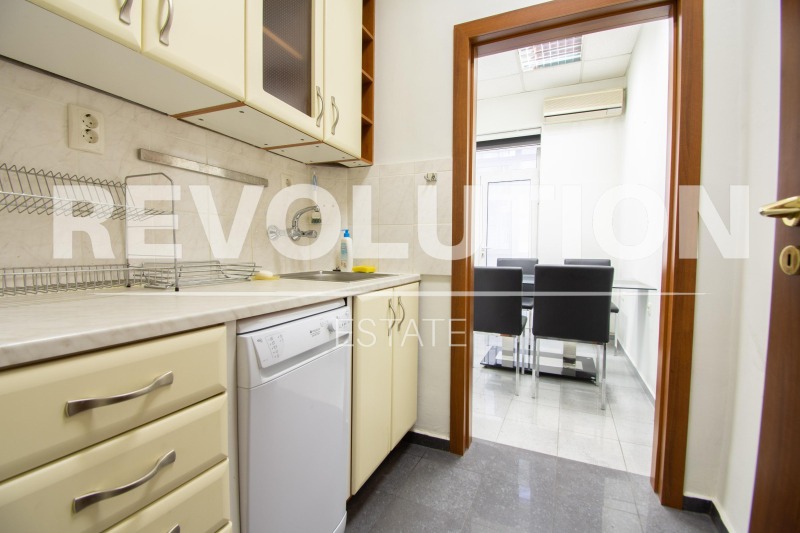 Do wynajęcia  2 sypialnie Sofia , Doktorski pametnik , 108 mkw | 50020906 - obraz [2]