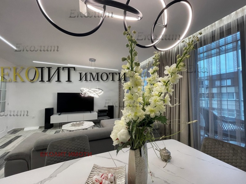 Дава под наем  3-стаен град София , Център , 120 кв.м | 92764176 - изображение [3]