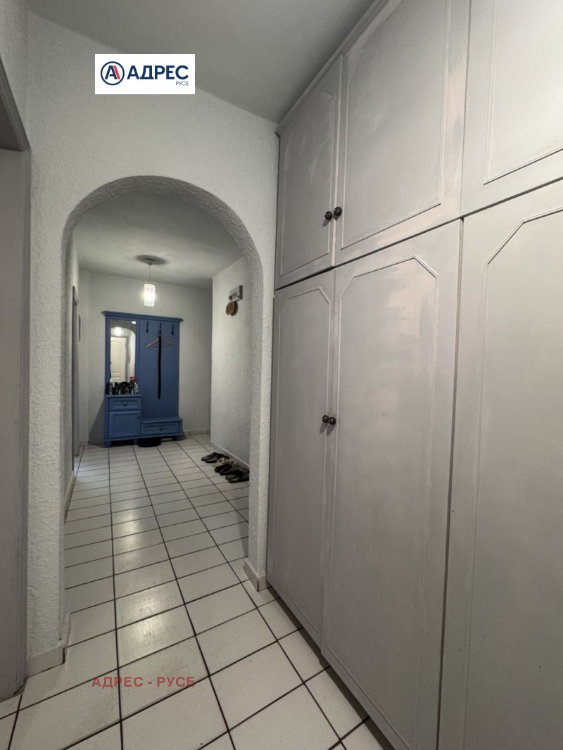 Дава под наем 3-СТАЕН, гр. Русе, Дружба 1, снимка 11 - Апартаменти - 53565029