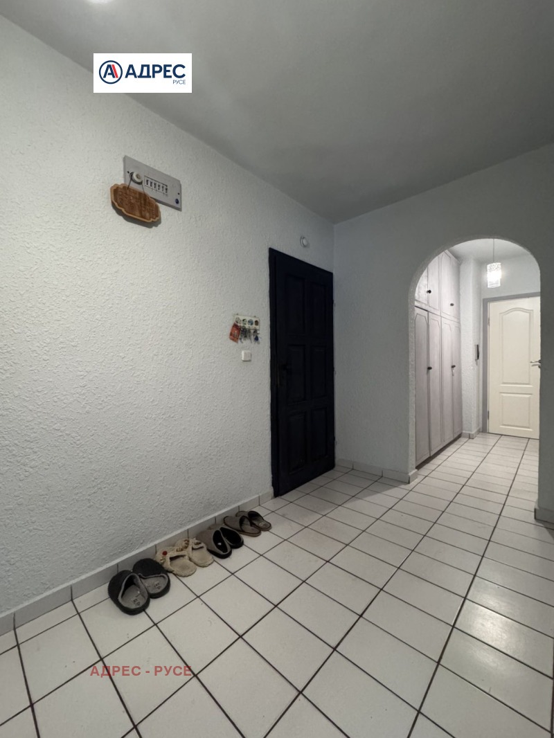 Дава под наем 3-СТАЕН, гр. Русе, Дружба 1, снимка 10 - Апартаменти - 53565029