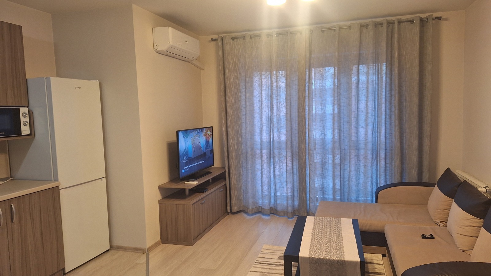 Дава под наем 2-СТАЕН, гр. София, Център, снимка 2 - Апартаменти - 53047916