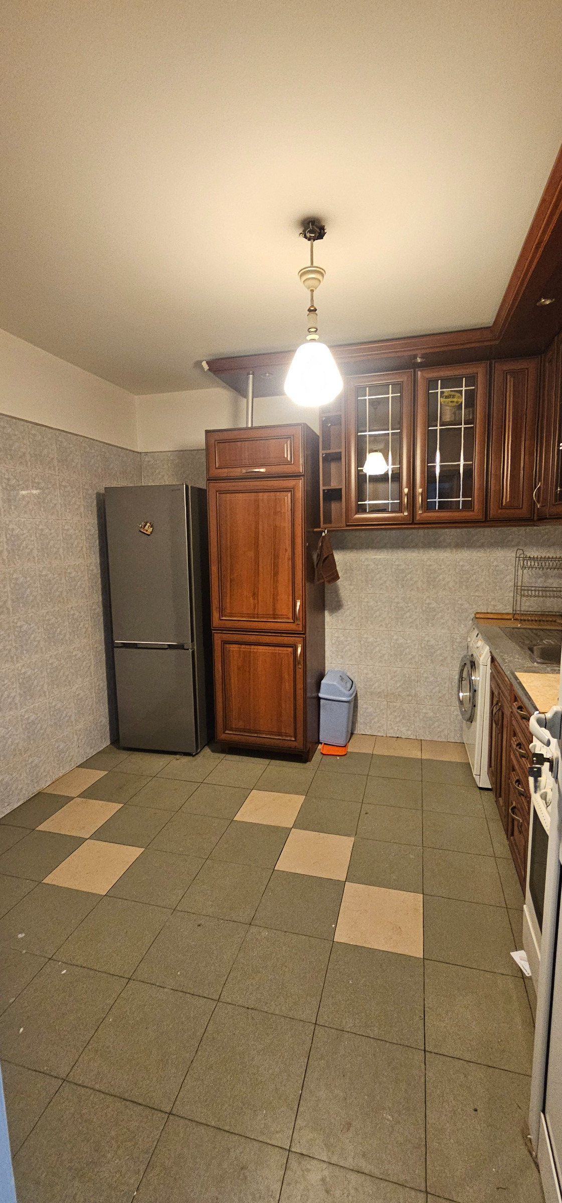 Дава под наем 3-СТАЕН, гр. София, Слатина, снимка 2 - Апартаменти - 54820225