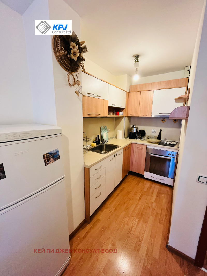 Дава под Наем 2-СТАЕН в град София, Център - 62 кв.м / 550 € » 1 075.71 лв., КЕЙ ПИ ДЖЕЙ КОНСУЛТ ЕООД
