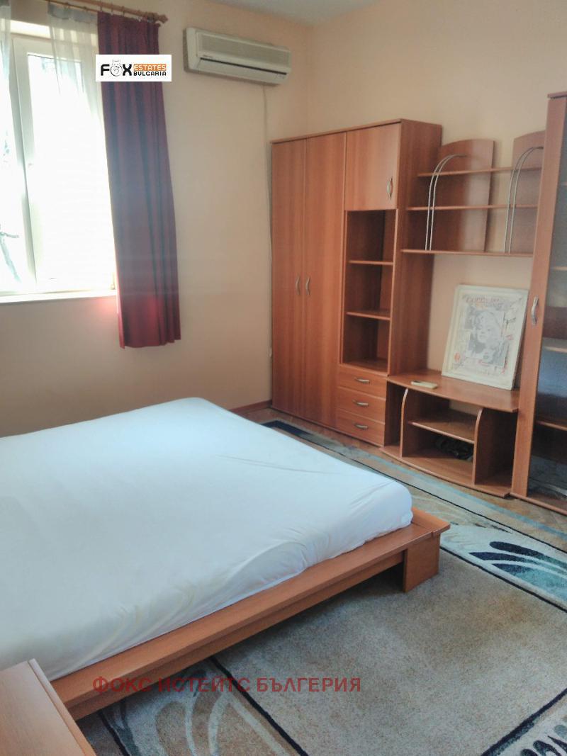 De inchiriat  1 dormitor Plovdiv , Țentâr , 70 mp | 19890103 - imagine [7]
