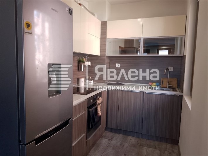 Дава под наем  3-стаен град Благоевград , Освобождение , 94 кв.м | 74013333 - изображение [4]