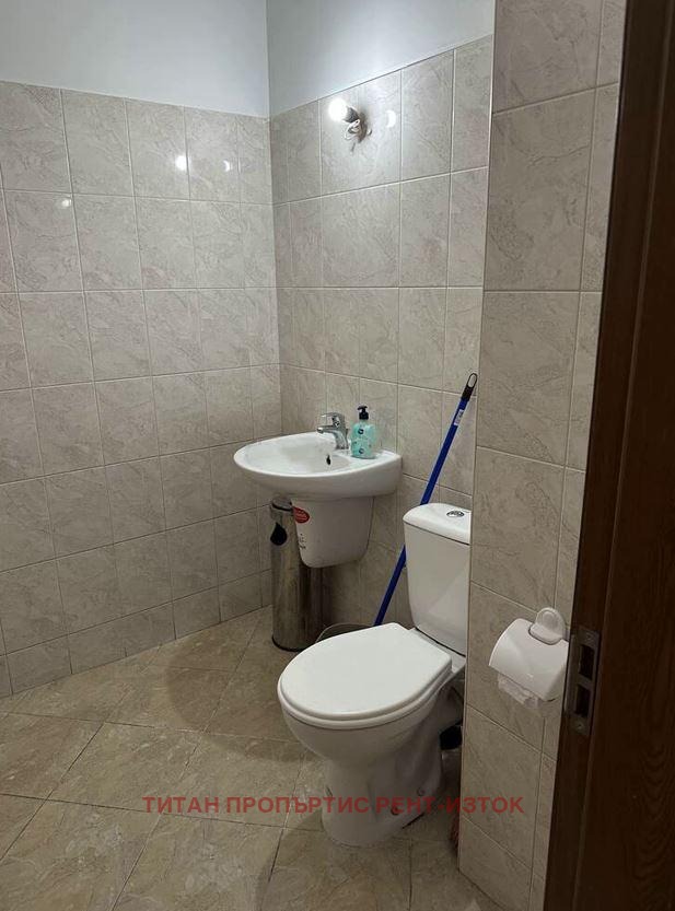 De inchiriat  Magazin Burgas , Slaveicov , 131 mp | 63081251 - imagine [5]
