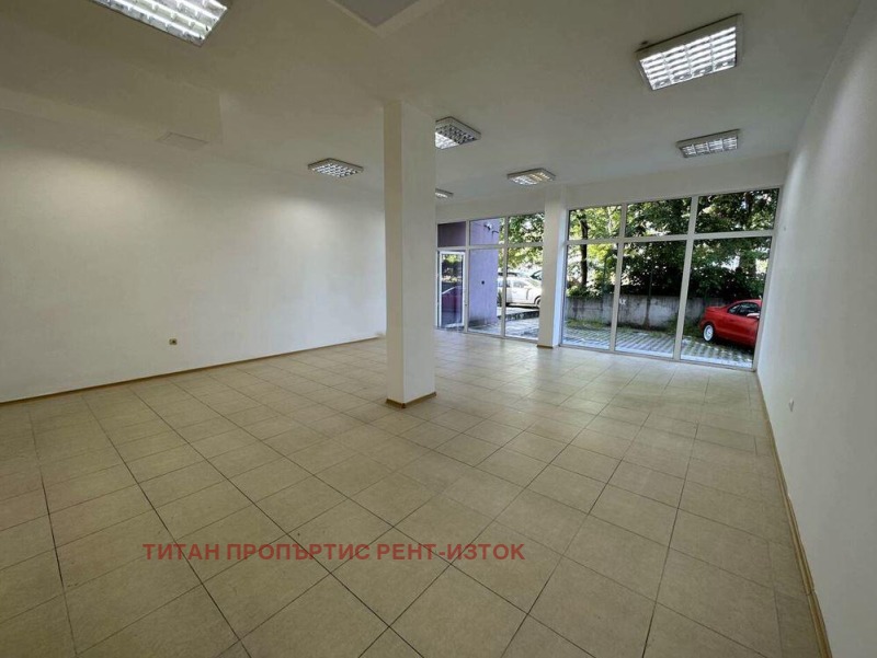 De inchiriat  Magazin Burgas , Slaveicov , 131 mp | 63081251 - imagine [2]