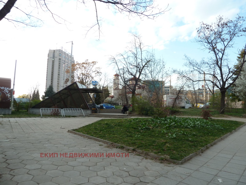 Дава под наем 2-СТАЕН, гр. София, Лозенец, снимка 13 - Апартаменти - 52940762