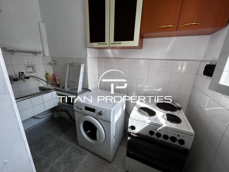 Дава под наем ЕТАЖ ОТ КЪЩА, гр. Варна, Трошево, снимка 2 - Етаж от къща - 52306956