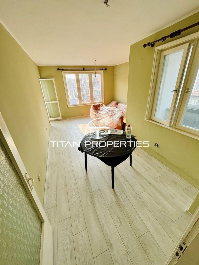 For Rent  2 bedroom Burgas , Vazrazhdane , 100 sq.m | 26012480 - image [2]