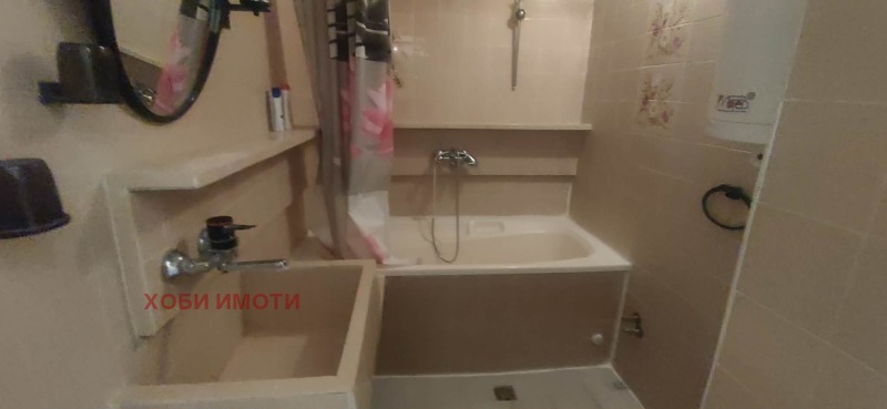 Дава под наем 3-СТАЕН, гр. Пловдив, Христо Смирненски, снимка 13 - Апартаменти - 52999395