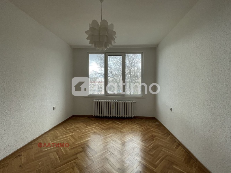 Zu vermieten  3 Schlafzimmer Sofia , Hipodruma , 120 qm | 66913309 - Bild [6]